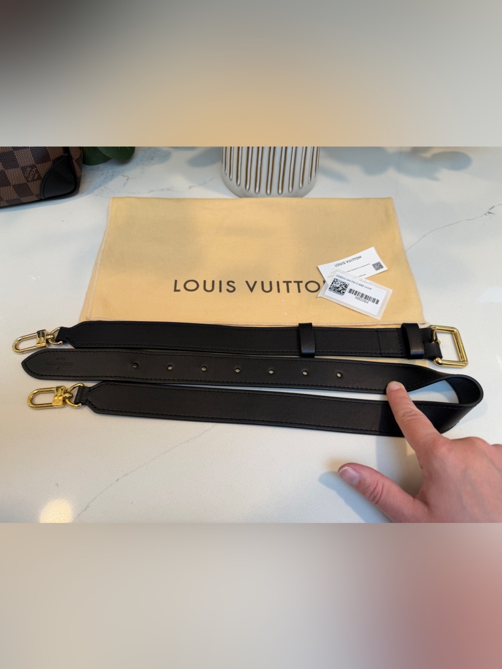 Lous Vuitton Odeon PM in Damier Ebene with Black Trim - Picture 15 of 16
